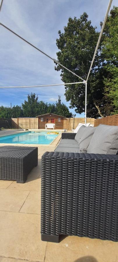 Studio Meuble Avec Piscine Partagee ラ・フェルテ・ゴシェ エクステリア 写真